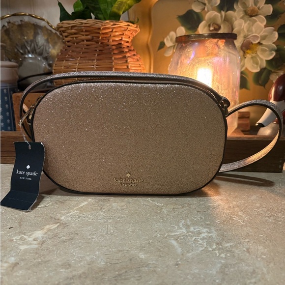 Kate Spade Gold Crossbody Bag NWT - Picture 1 of 17